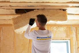 Types of Insulation We Offer in Kenwood Estates, FL